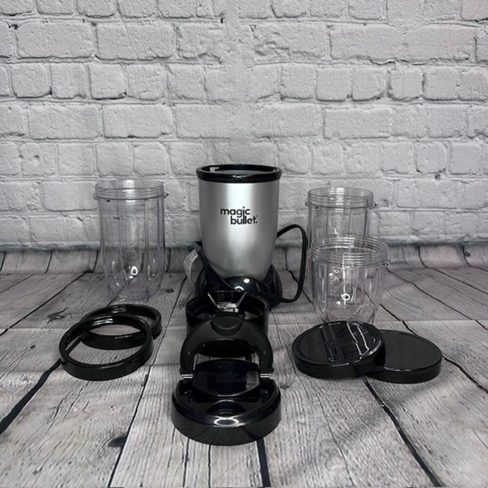Magic Bullet Blender 10- Piece Black Silver MBR-1101 Base Container Cups Blade